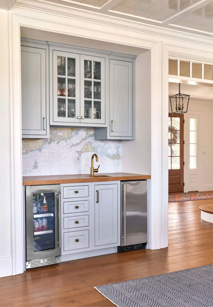 StoneHill Cabinetry wet bar