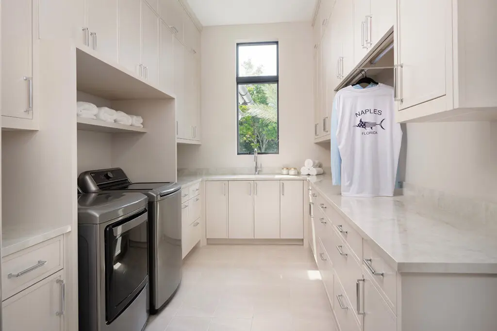 Laundry cabinets