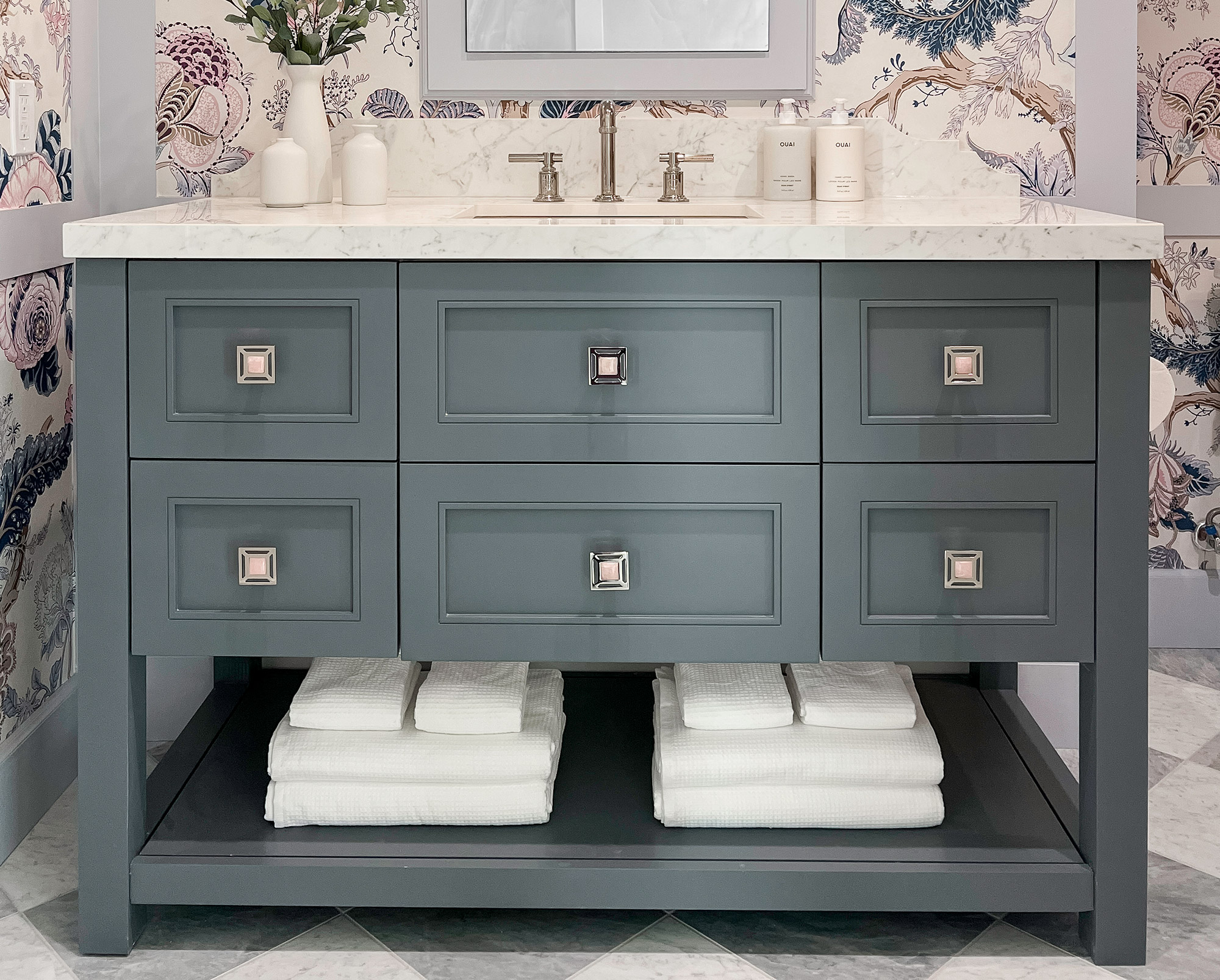Kitchen cabinets